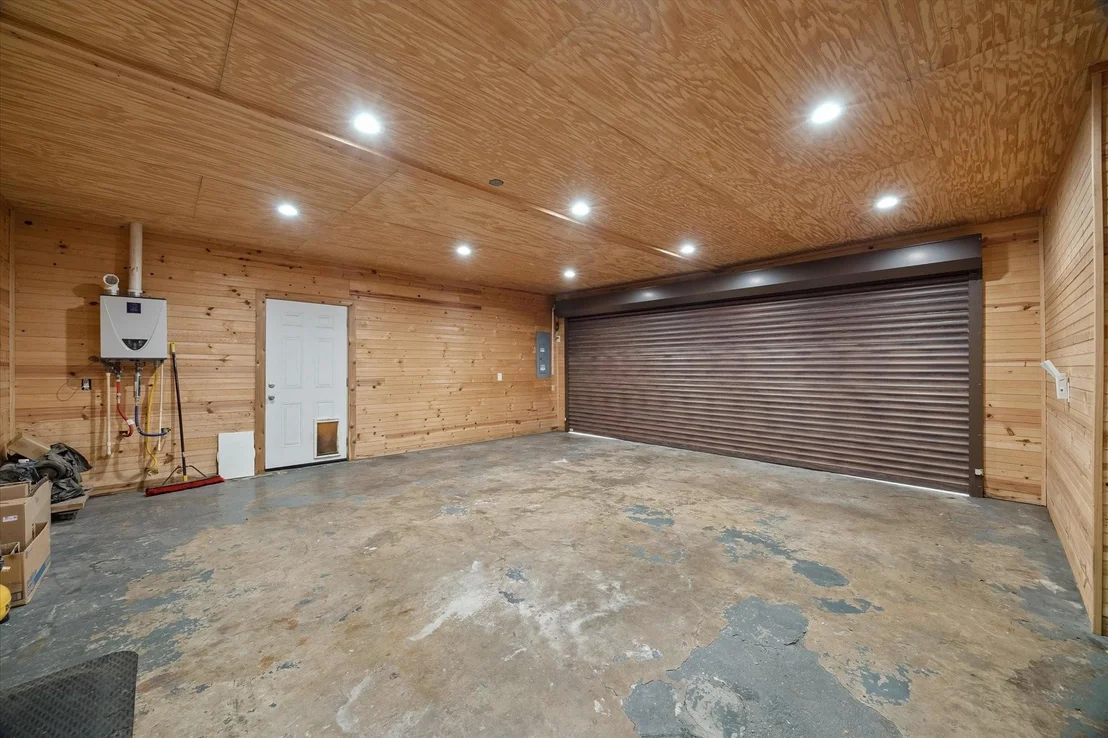 Photo of 1829 Campbell Road