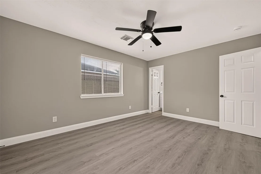 Photo of 4718 Fairgreen Lane