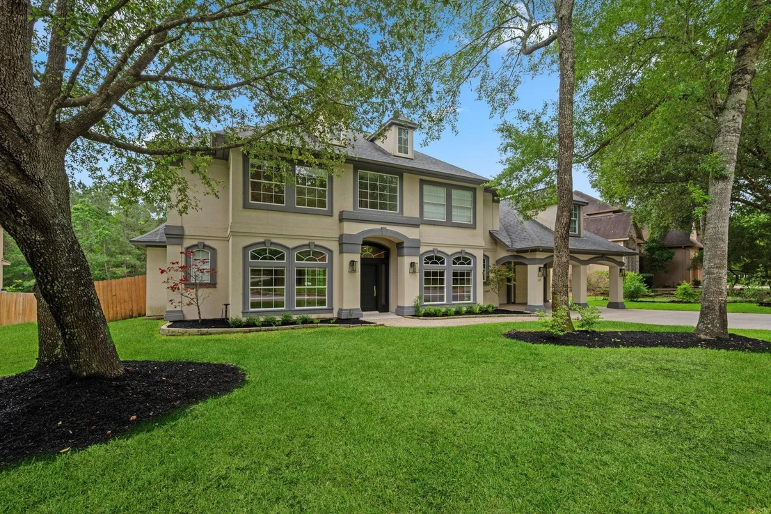 Photo of 63 W Horizon Ridge Place