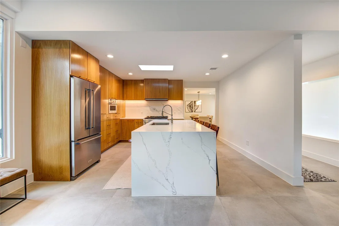 Photo of 303 Isolde Drive
