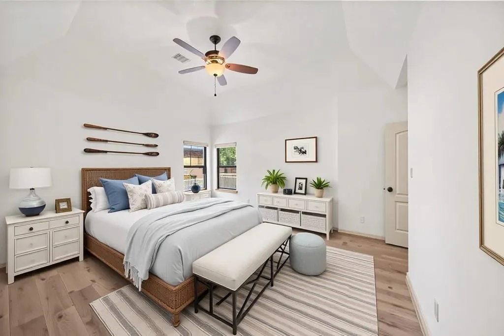 Photo of 214 Lake View Circle