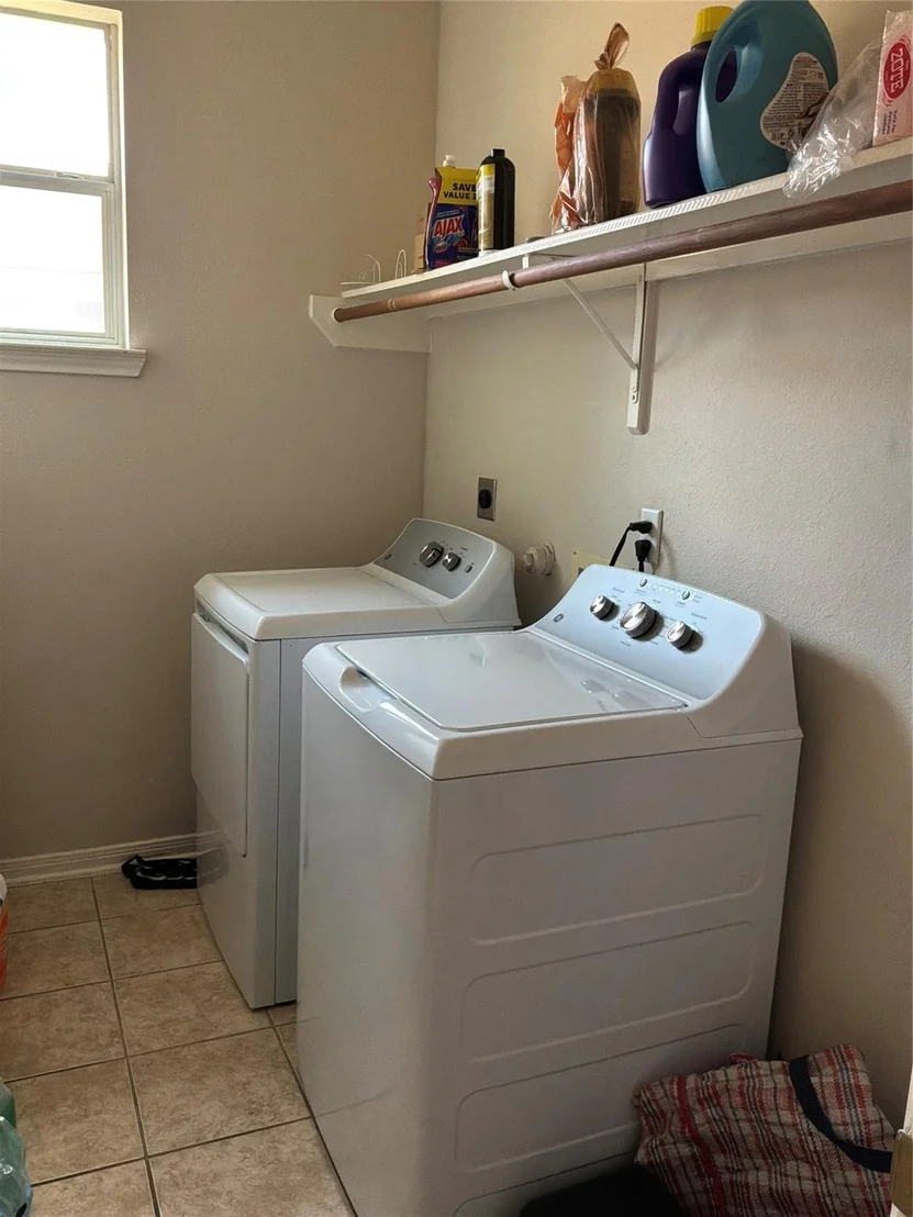 Photo of 3119 Killdeer Lane