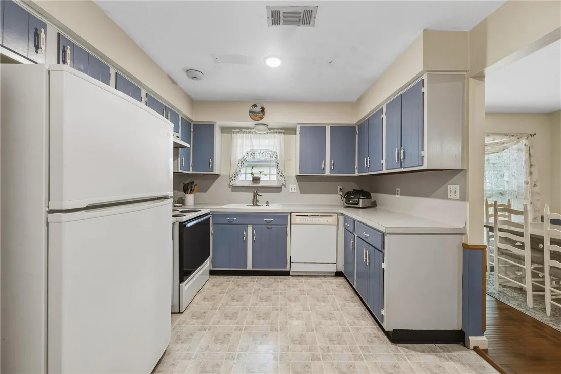 Photo of 25341 Dogwood Lane