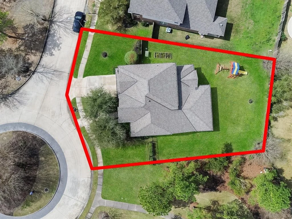 Photo of 19530 Crescent Meadow Drive