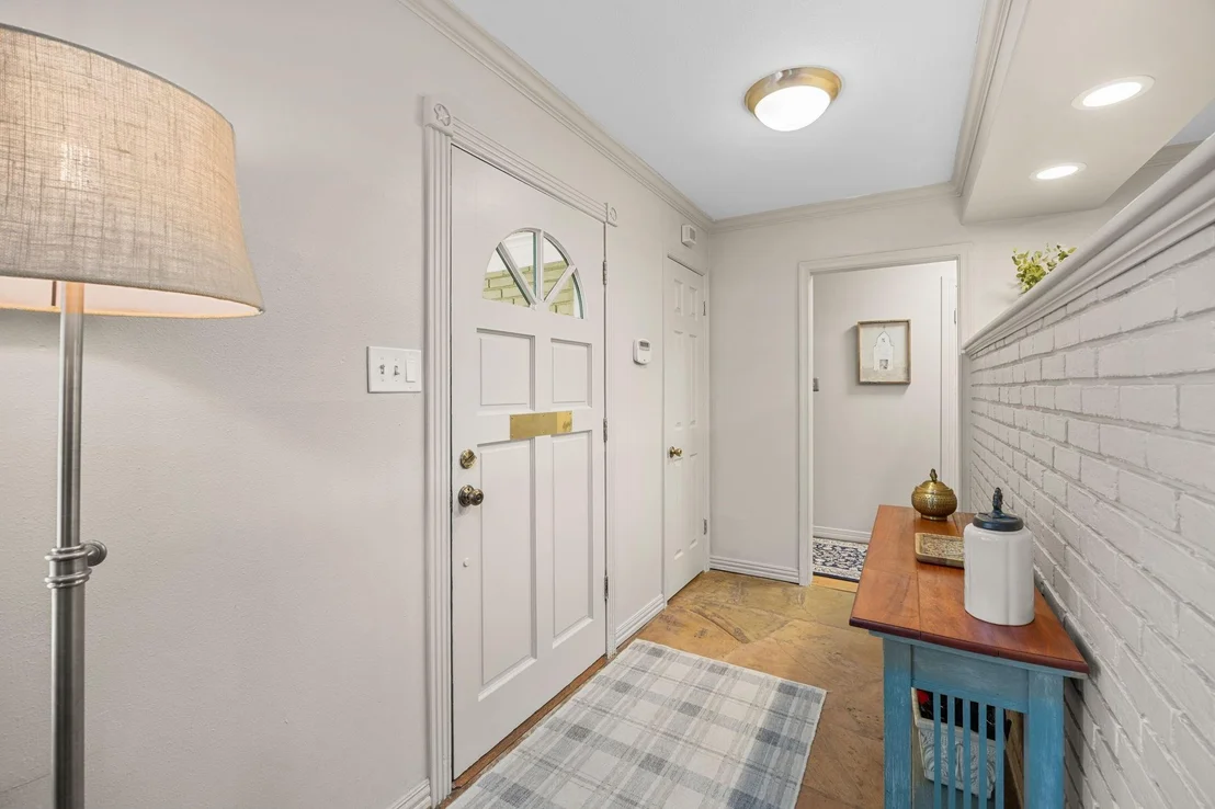 Photo of 8313 Cedarbrake Drive