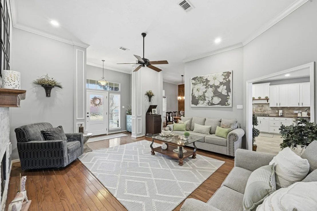 Photo of 1250 Heritage Lane