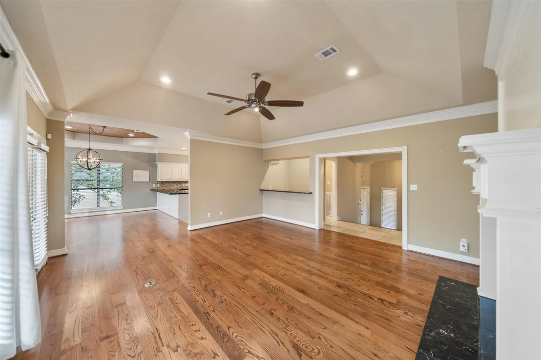 Photo of 6 Highland Hollow Drive