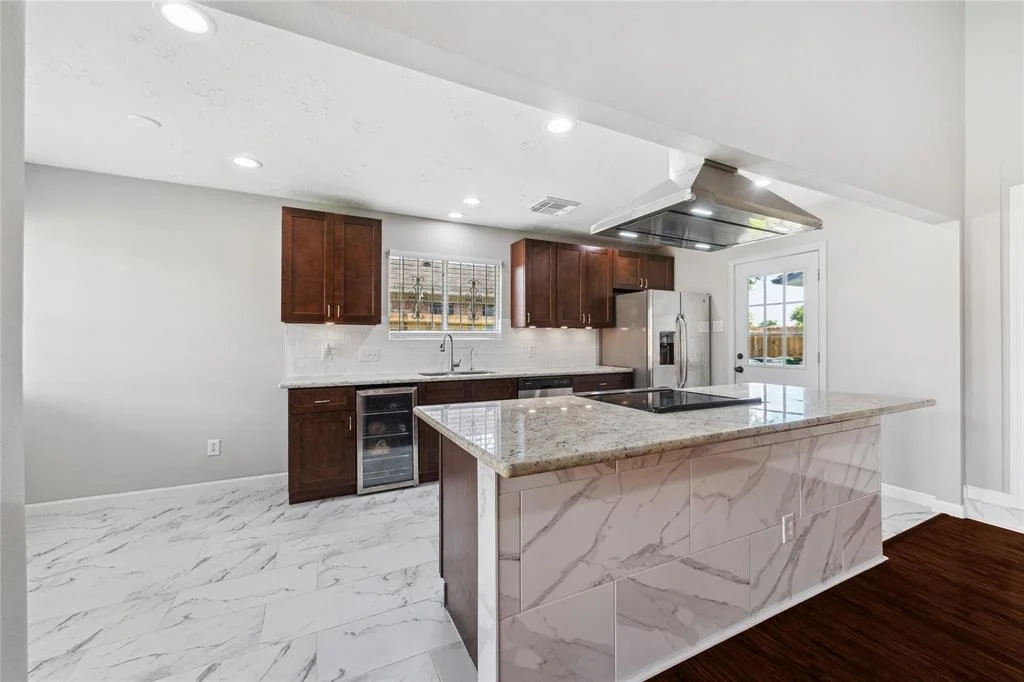 Photo of 7315 Windvine Drive