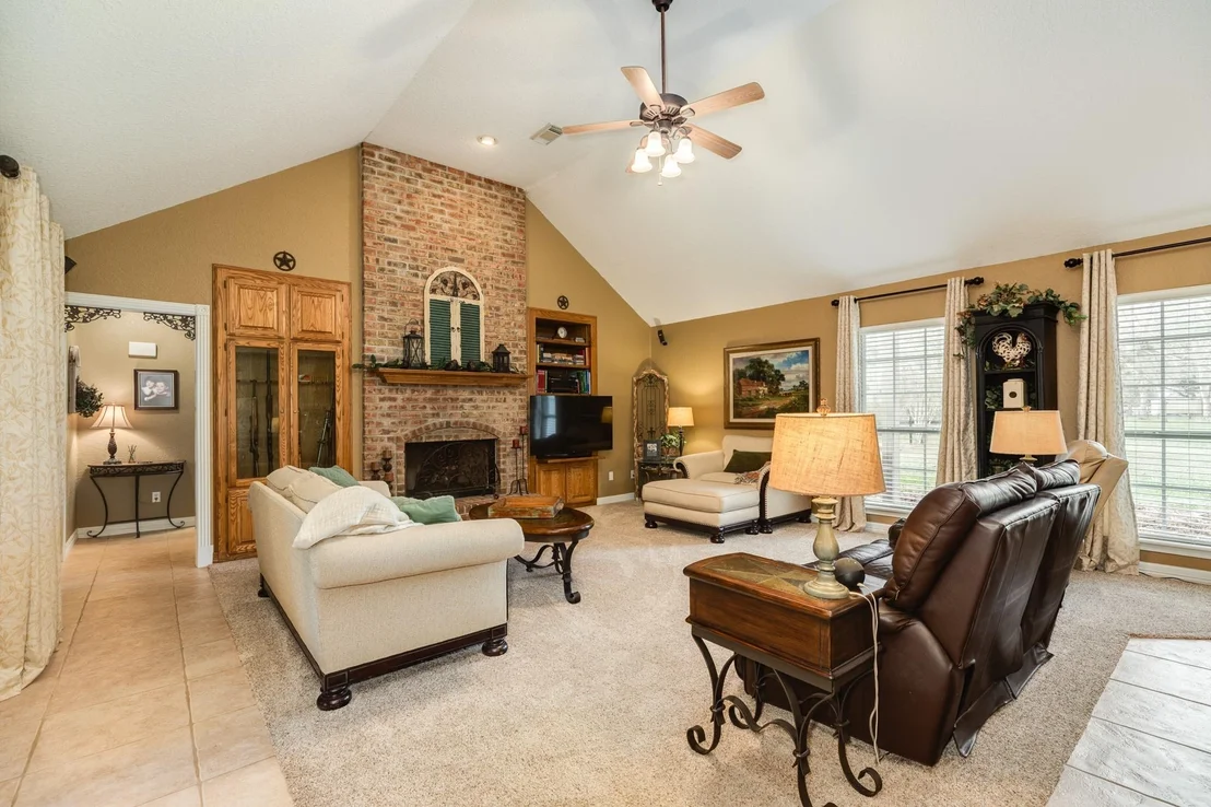Photo of 2403 Whitetail Lane