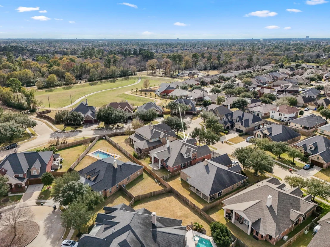 Photo of 18010 Sheldon Pines