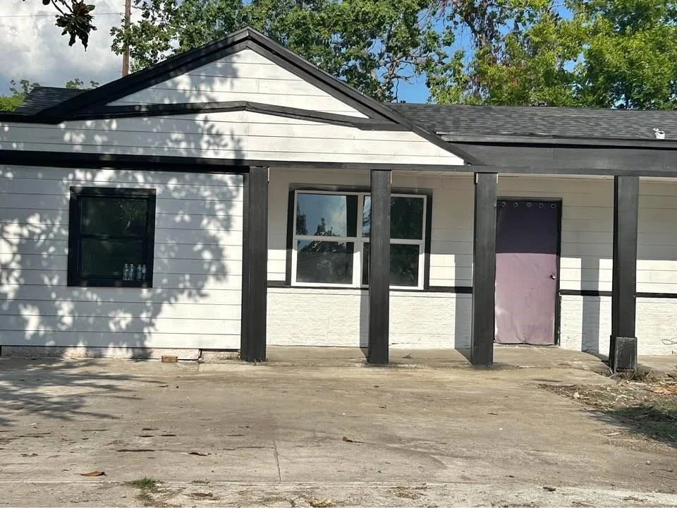 Photo of 10013 Cathedral Dr
