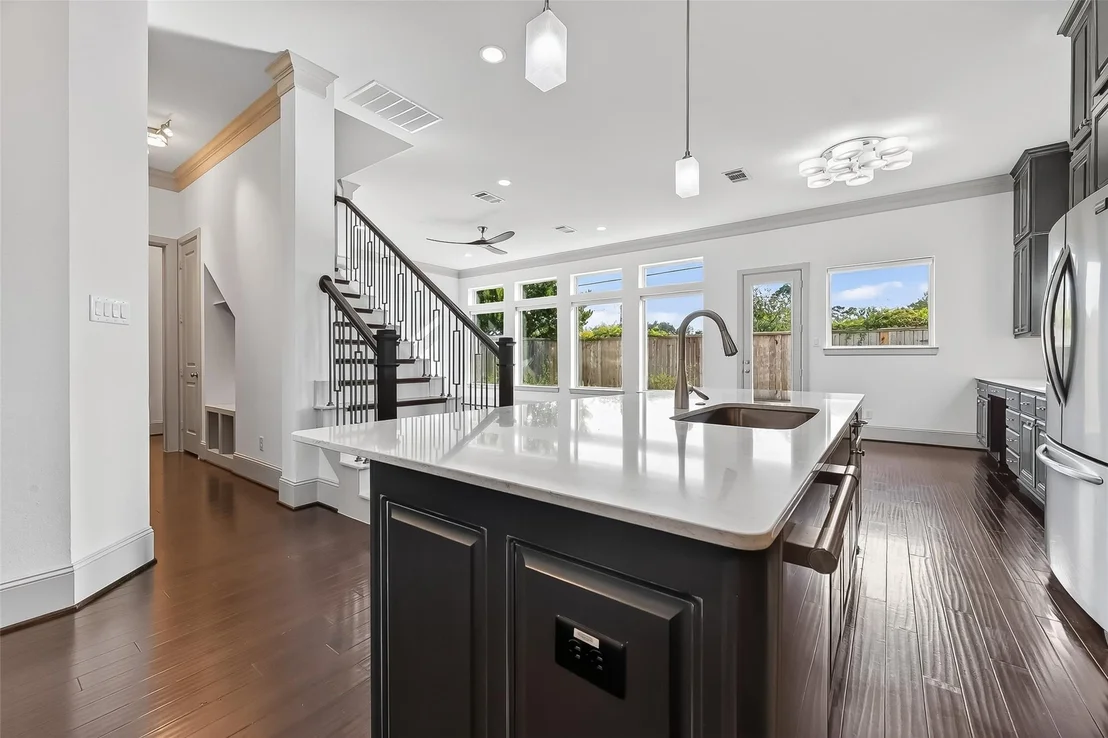 Photo of 10514 Hess Lane