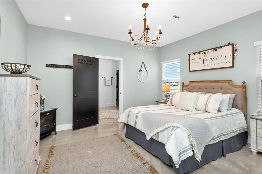 Photo of 5425 Horseshoe Drive
