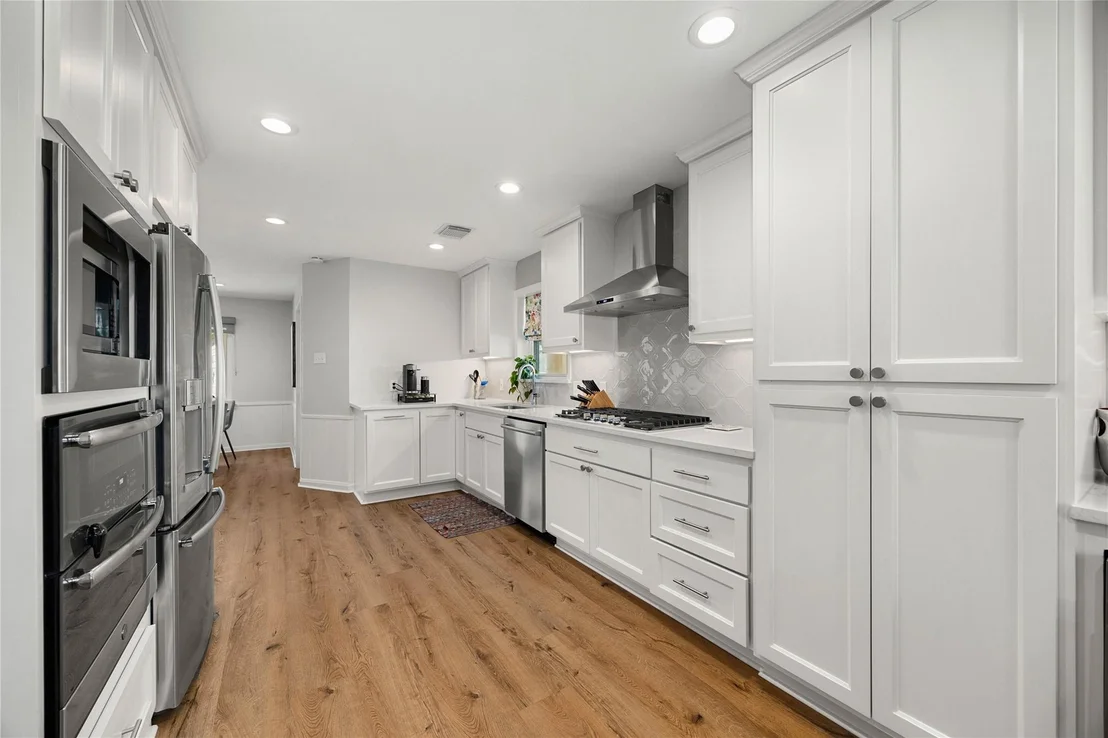 Photo of 14511 Chadbourne Drive