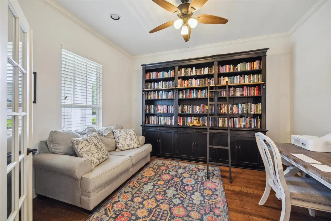 Photo of 141 Cherry Oak Lane