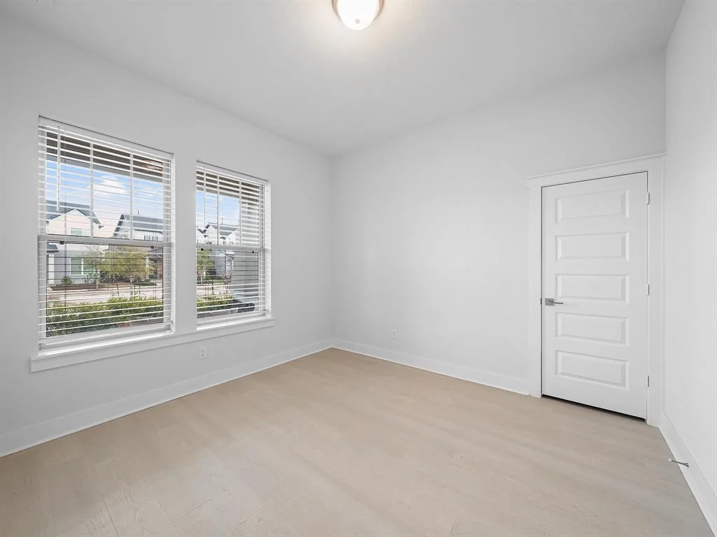 Photo of 18518 Parkland Row Drive