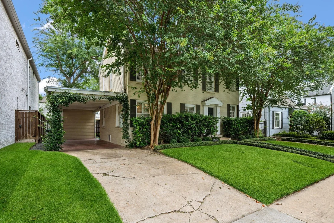 Photo of 6111 Wakeforest Avenue