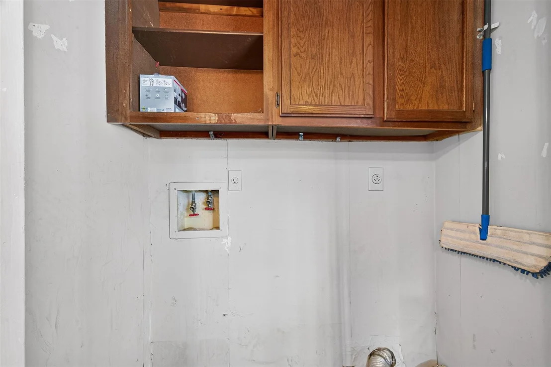 Photo of Unit B3 at 9901 Sharpcrest Street