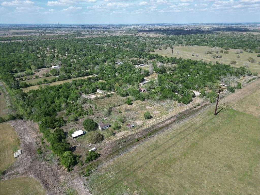 Photo of 6616 Whispering Oaks Circle