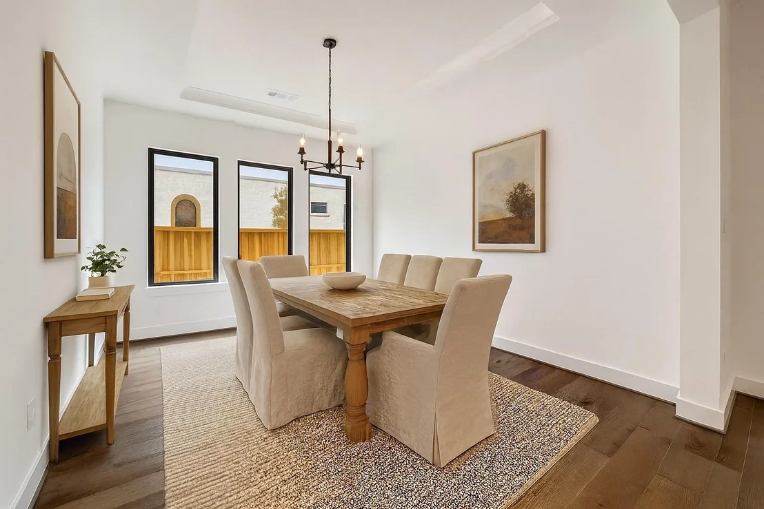 Photo of 4691 Bridgewood Drive