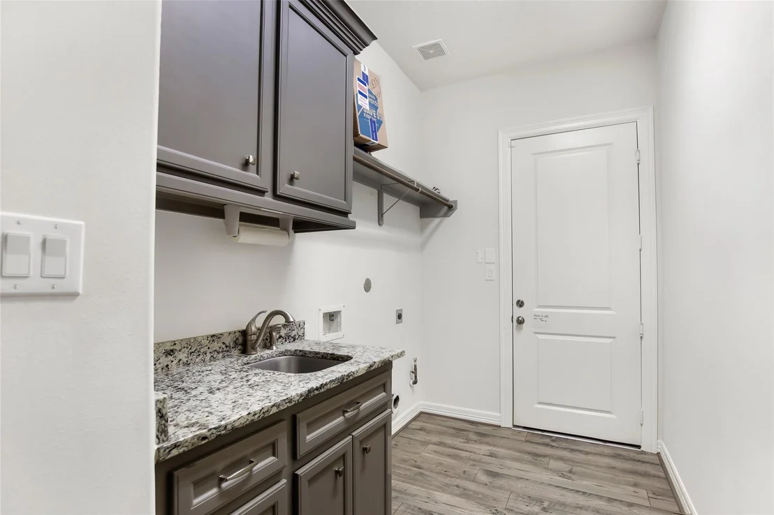 Photo of 538 Magnolia Point Drive