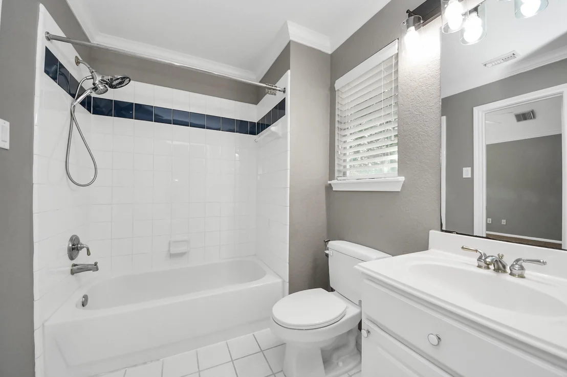 Photo of 20111 Biscayne Hill Court