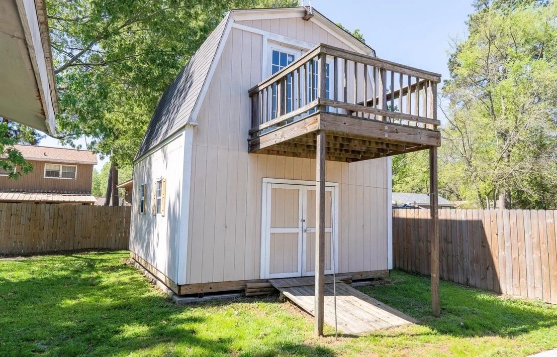 Photo of 145 Inlet Drive