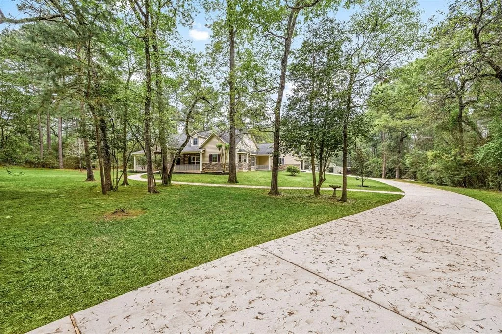 Photo of 10505 Crown Ranch Boulevard