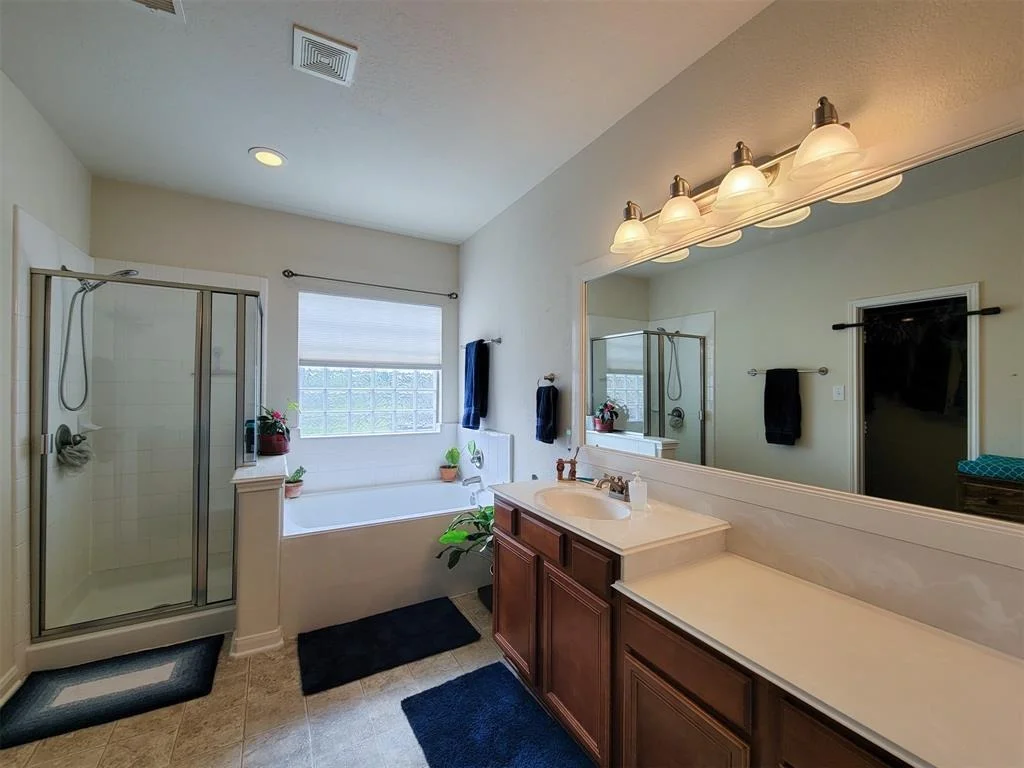 Photo of 7639 Shavano Lane
