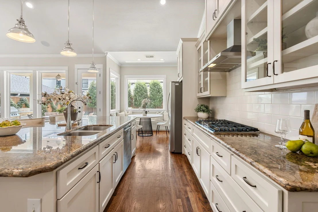 Photo of 1321 Chamboard Lane