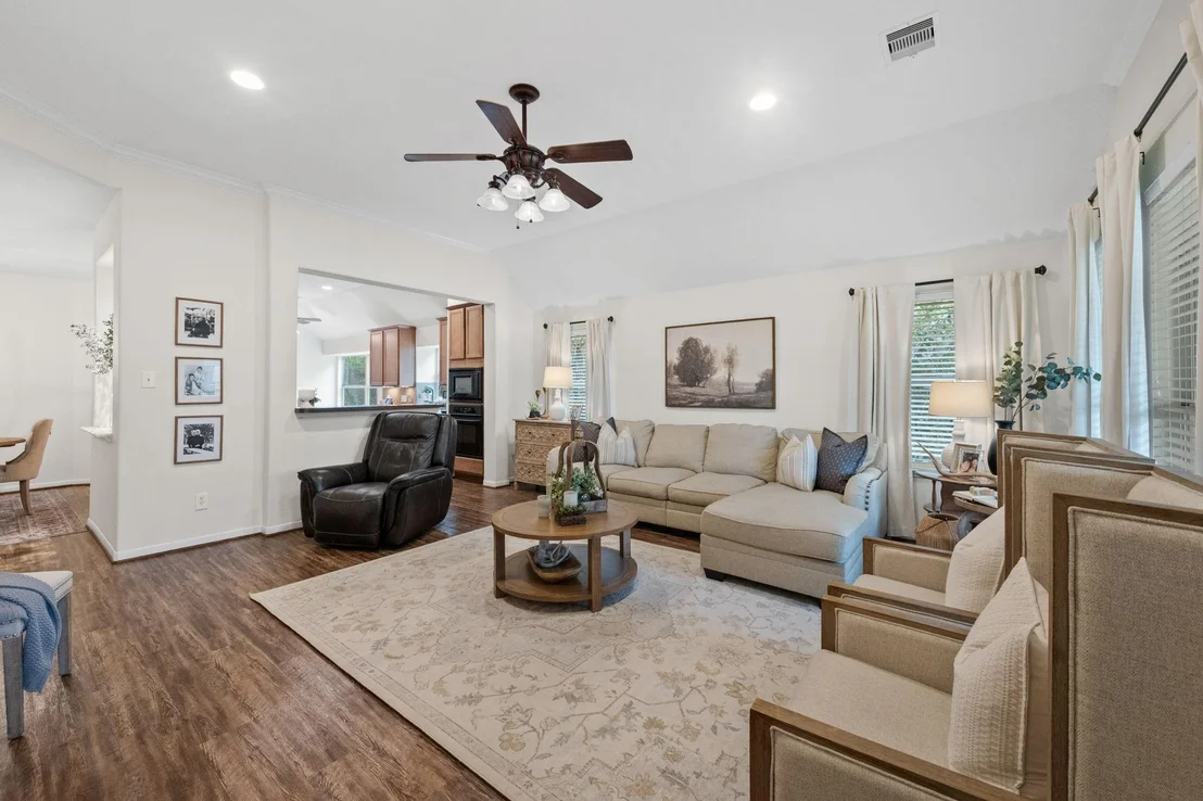 Photo of 15906 Dunes Drive