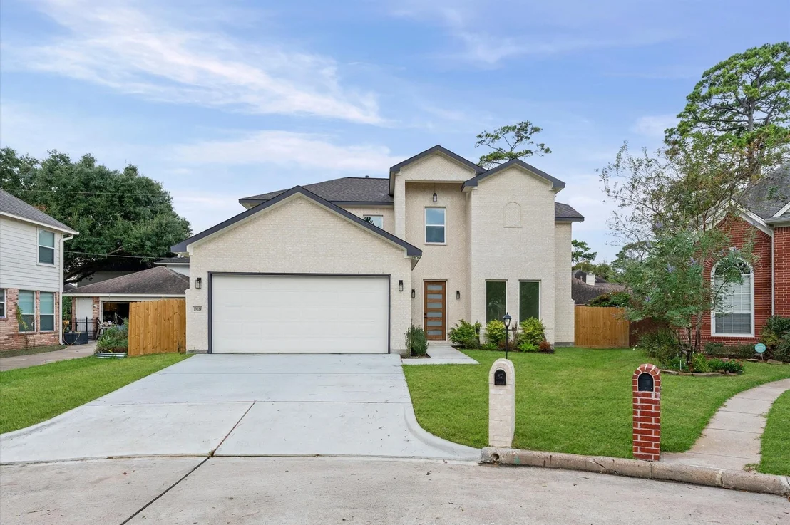 Photo of 19119 Emory Trail