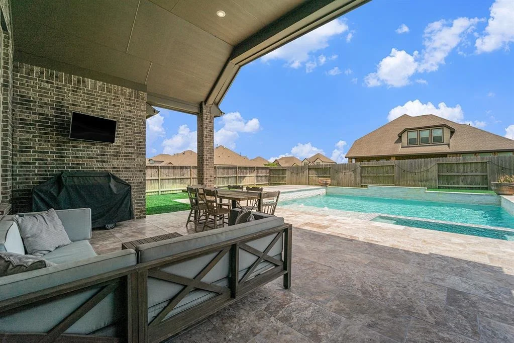 Photo of 15403 Wildpoint Drive