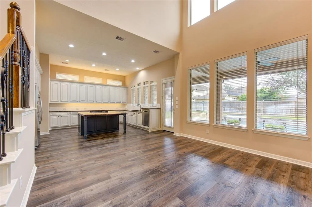Photo of 4610 Seguin Valley Drive