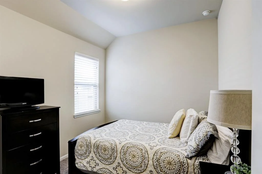 Photo of 250 Bayside Crossing Drive