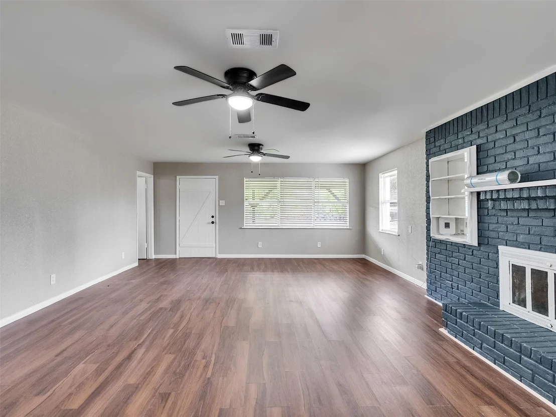 Photo of 9605 Belfast Road