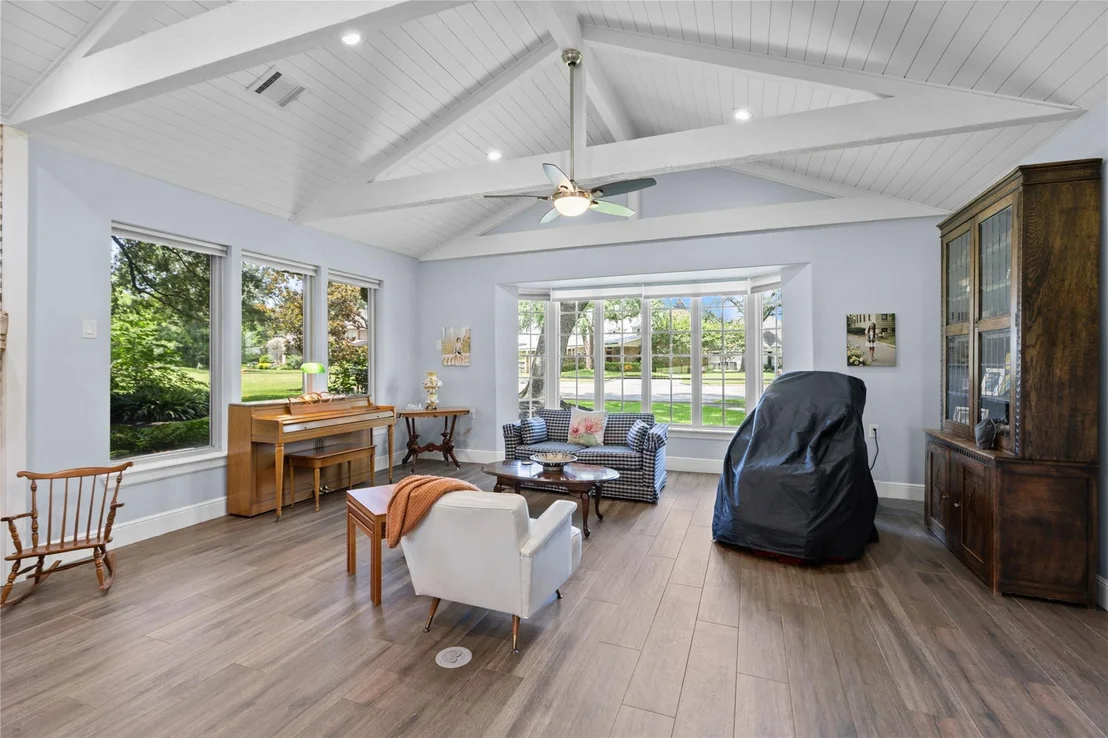 Photo of 5911 Masters Drive