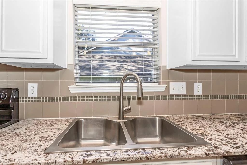 Photo of 28914 Ashbrook Lane