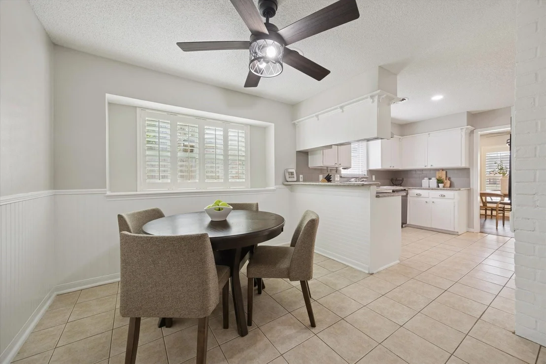 Photo of 5422 Golf Drive