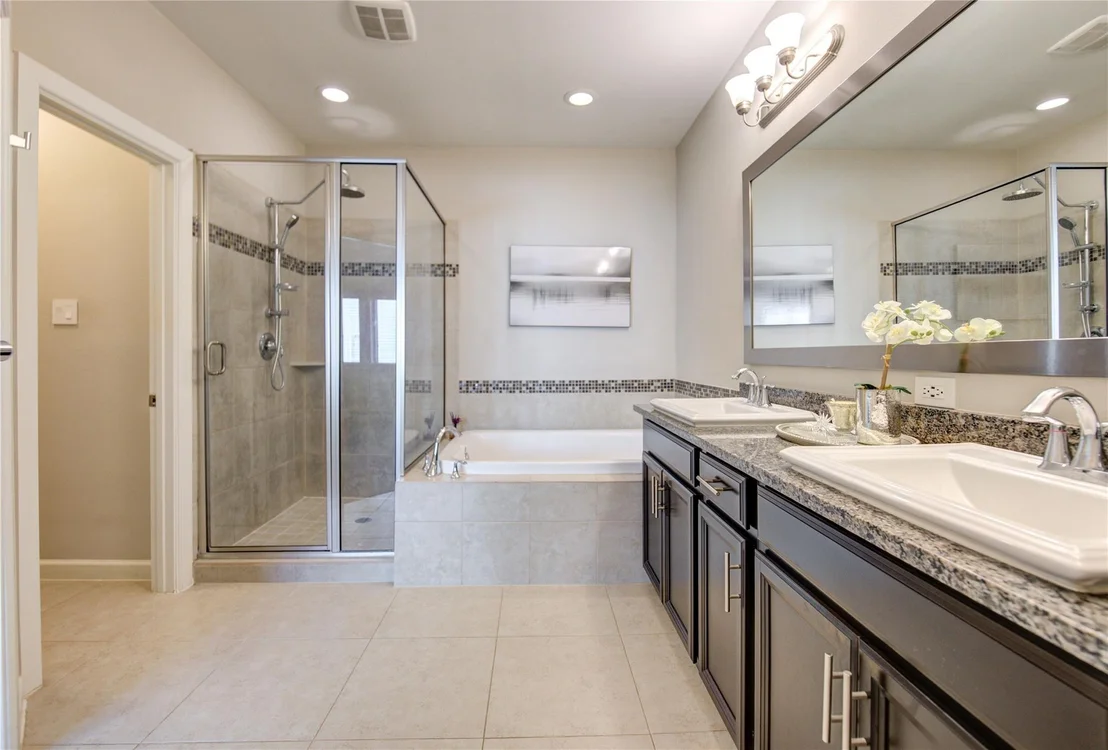 Photo of 8812 Narrow Leaf Street