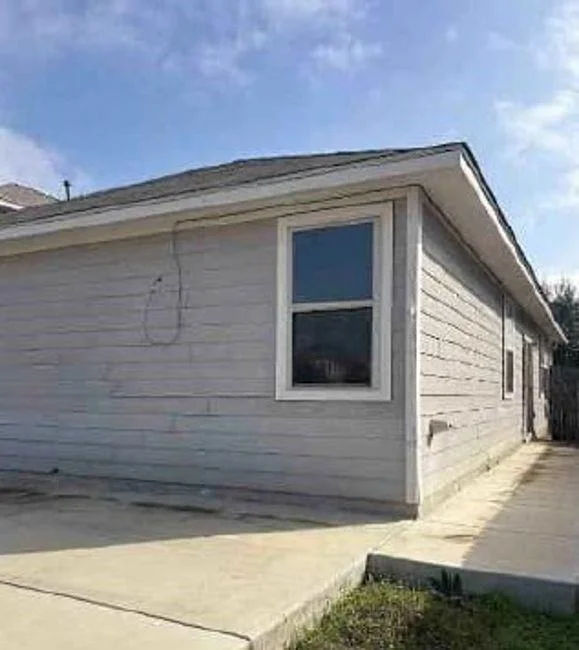 Photo of 374 Triumph Road