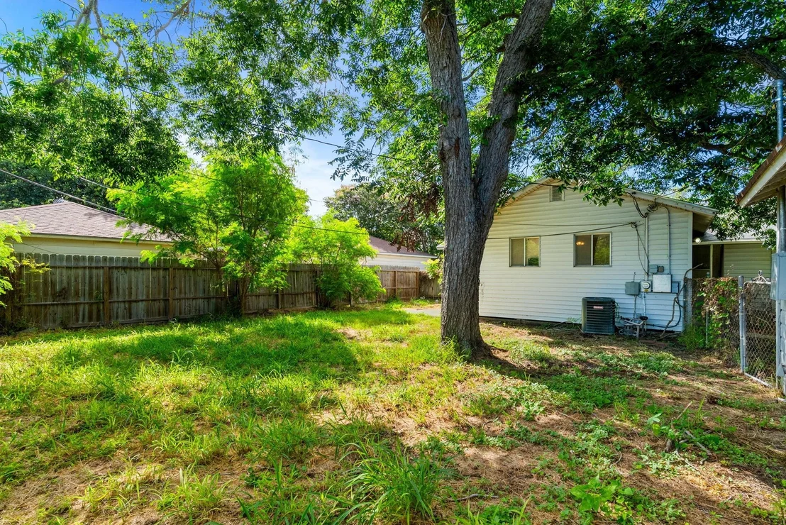 Photo of 1014 Barracuda Place