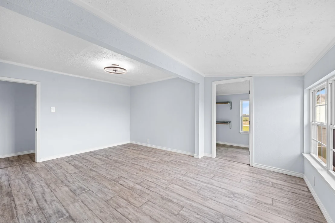 Photo of 2534 Bastrop