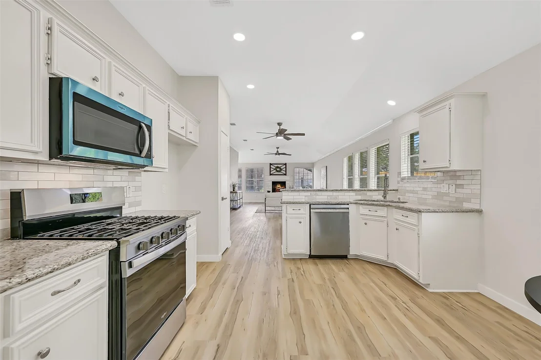 Photo of 3236 Lee Circle