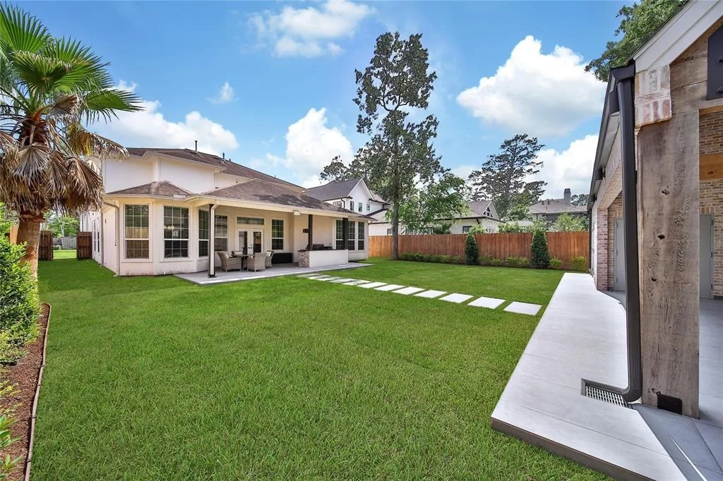 Photo of 8322 Merlin Drive