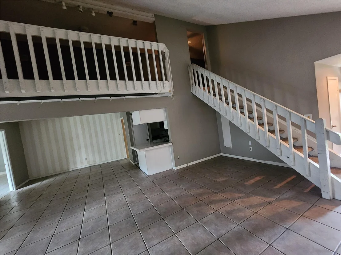 Photo of 6118 Linnhaven Drive