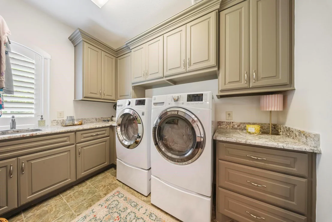 Photo of 21 Carolane Trail