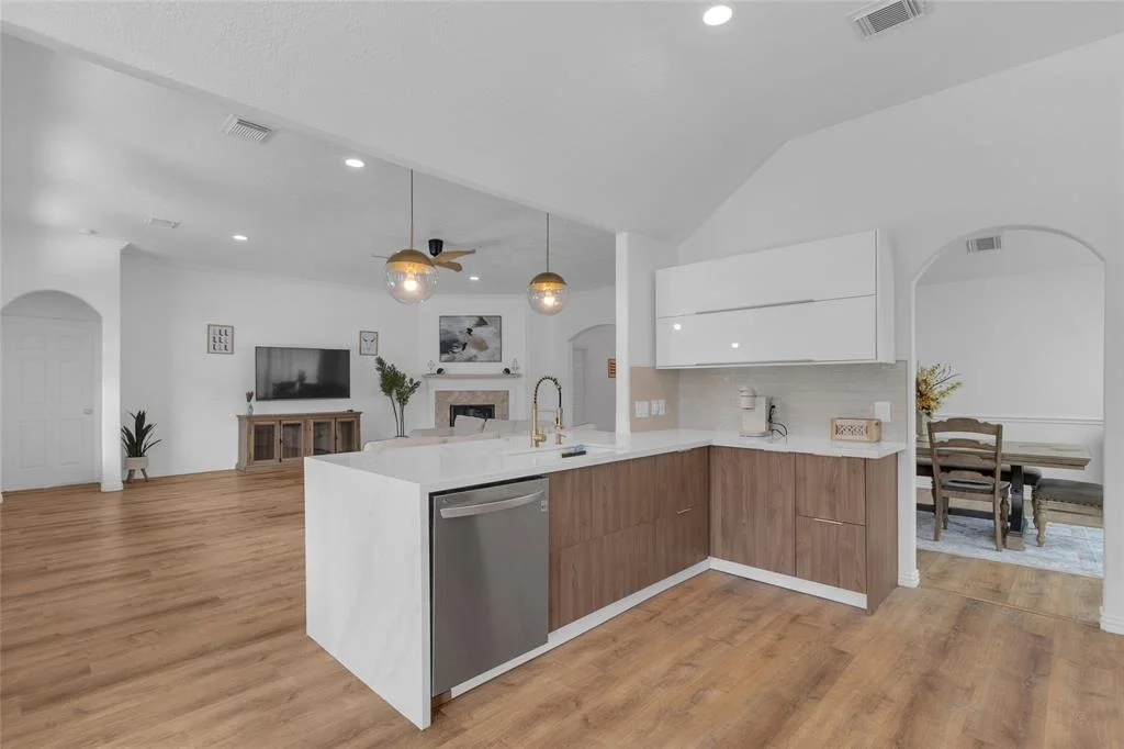 Photo of 18327 Marlin Waters Drive
