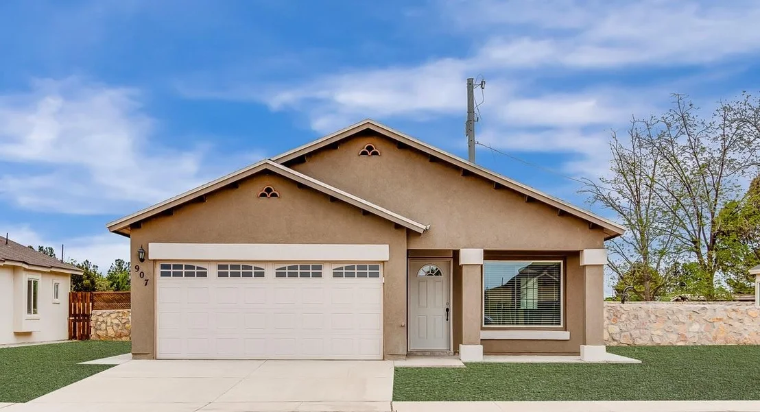 Photo of 1111 Santee Court