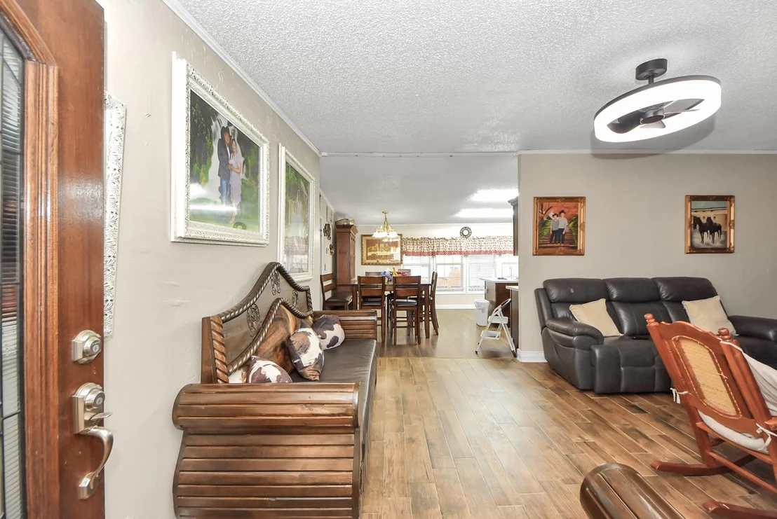 Photo of 26090 Cornwall